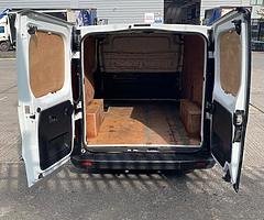 (152) Renault Trafic - Image 6/10