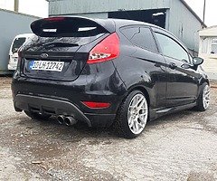 Fiesta zetec s *New nct*