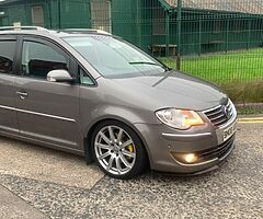 2008 Volkswagen Touran - Image 4/9