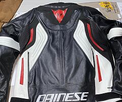 DAINESE MOTORBIKE JACKET
DM FOR PRICE .FOR MORE INFO CONTACT 03007119500
•
•
•...