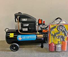 BRAND NEW 5LiTRE AIR COMPRESSORS 2.5hp & 5 piece spraying kit