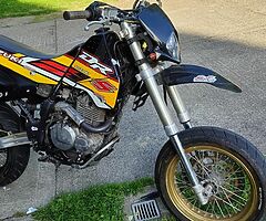 Suzuki dr350