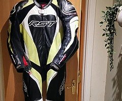 RST Tractech evo 2 one piece. Size UK 40