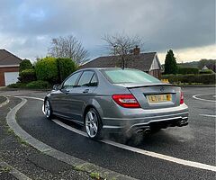 2011 Mercedes-Benz C-Class - Image 4/9