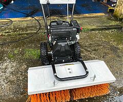 Yard sweeper - Image 4/4