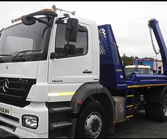 2011 Mercedes Skip loader 18-24