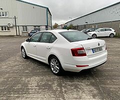 Skoda Octavia 2.0TDI HIGH SPEC!!