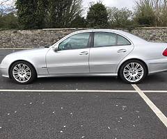 2005 Mercedes-Benz E-Class