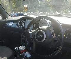 2005 MINI Cooper 1.6 Petrol - NEW: gearbox, clutch,radiator,battery,tires - Image 6/6