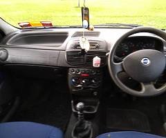 Fiat Punto 2004 - NCT 03/20 TAX 06/19 - Image 9/9