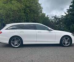 2017 Mercedes-Benz E-Class - Image 5/10