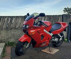 1999 Honda VFR