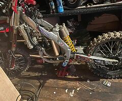 CRF 250 are back swing arm wanted￼