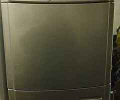 8kg Indesit condenser drayer