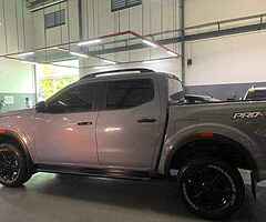 2022 Nissan NAVARA PRO-4X BRAND NEW UNIT - Image 3/4