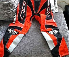 Motorcross Gear - Image 5/10