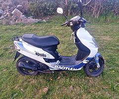 132 Apollo scooter 49cc