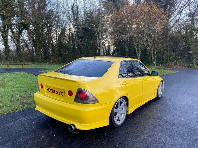 Rose Yellow Lexus Is200 Facebook Live Feed Justmotoradsie