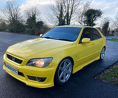 Rose yellow Lexus Is200 - Image 3/10