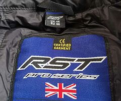 RST Pro series adventure jacket like new - Image 4/8