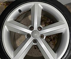 S line alloys 18’ 8.5j
Swap for lower profile tyre any 18’ 8.5j alloy - Image 6/10