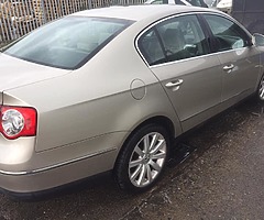 07 Volkswagen Passat 2.0 FSI PETROL - Image 4/10