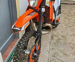 2021 KTM 300