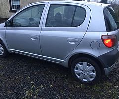 Toyota yaris  2001 - Image 5/13