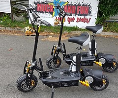 1000 watt Electric scooter does 40 kph at muckandfun