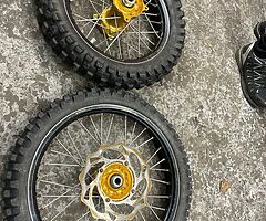 Honda crf 150 SMALL WHEELS