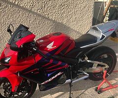 Honda cbr600rr side fairing - Image 8/9