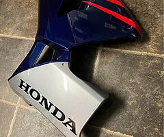 Honda cbr600rr side fairing - Image 9/9