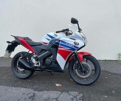 1999 Honda CBR - Image 6/10