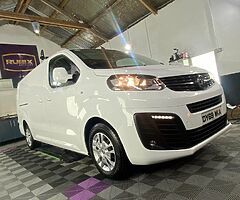 2019 Vauxhall Vauxhall Vivaro - Image 9/9