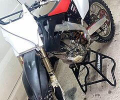 CRF 250 2004