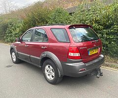 2004 Kia Sorento - Image 4/10