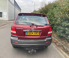 2004 Kia Sorento - Image 5/10