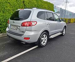 HYUNDAI SANTA FE 2.2 DIESEL 7 SEATERS