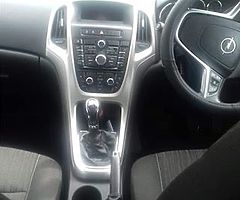 2012 Opel Astra PRICE REDUCED