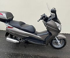 2013 Honda  Fes 125 s/wing