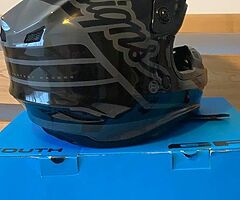 Troy Lee Kids motocross helmet (brand new)