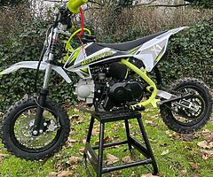 Moto 110 cc auto