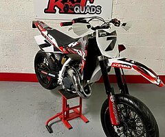 ♣️⛑ROAD LEGAL 2007 Husqvarna SM 125s supermoto ⛑♣️