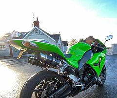 2007 Kawasaki ZX10R - Image 5/9