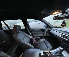 BMW - 3 series M Spot 
330d - Image 4/8