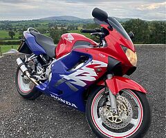 1999 Honda CBR