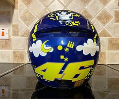 Valentino Rossi helmet - Image 4/5