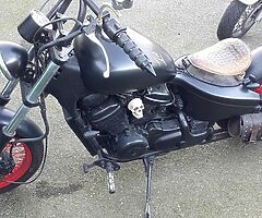 Honda shadow vlx 600 cc bobber