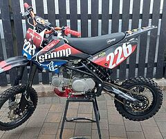 Stomp 140cc z2