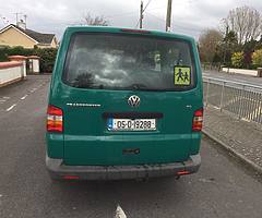 Calls only [hidden information]/ 2005 volkswagen shuttle 9 seater 2.5 automatic - Image 6/9